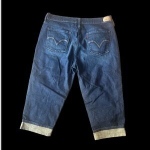 Levi’s Capri Jeans 515